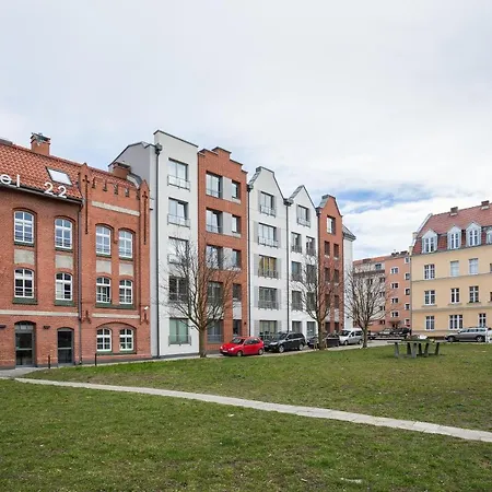 Spacious Sunny In Oldtown *